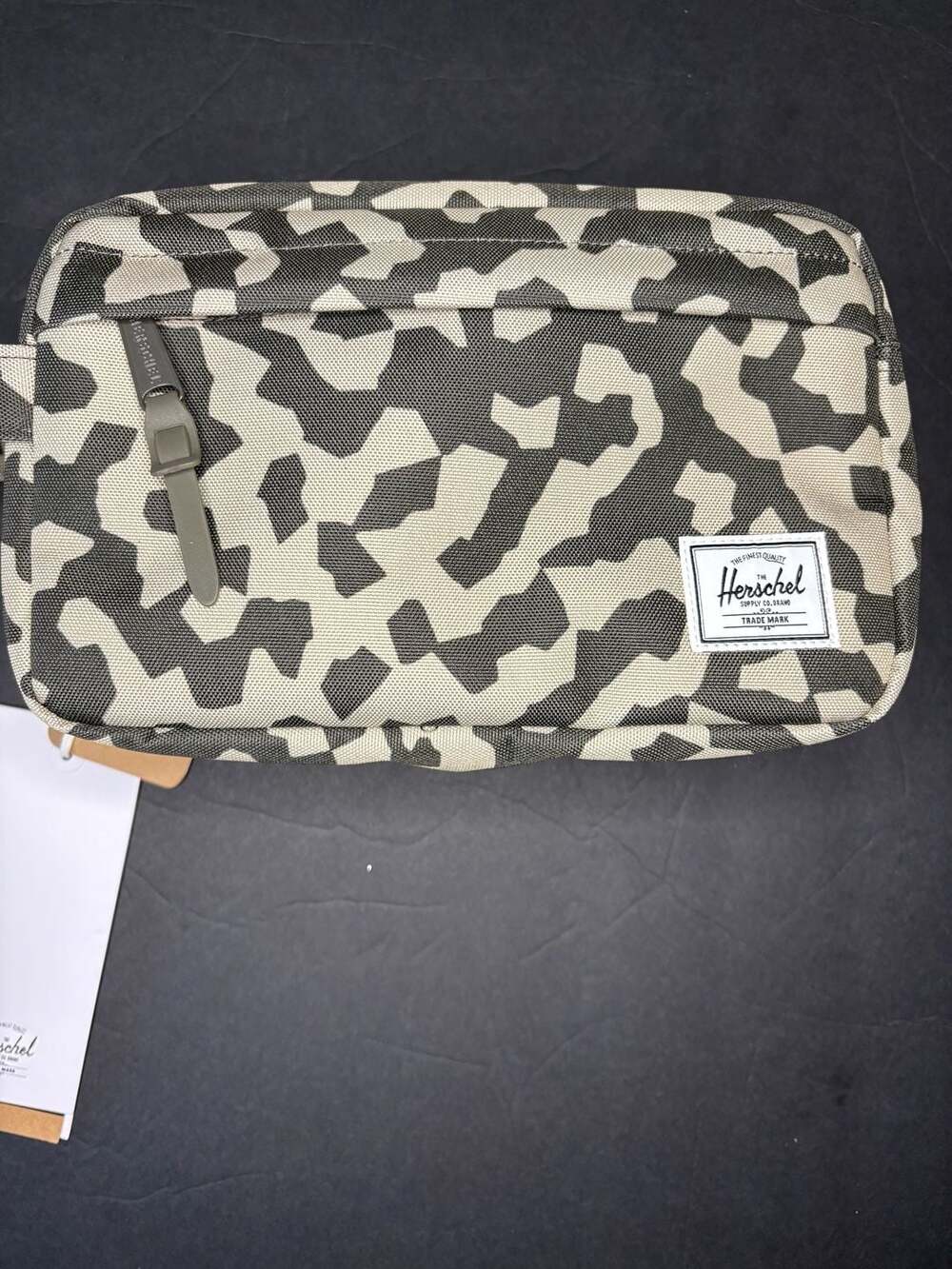 Herschel Supply Co. Anchor Organizer, Standard, Shadow Pixel, Shadow Pixel, Stan